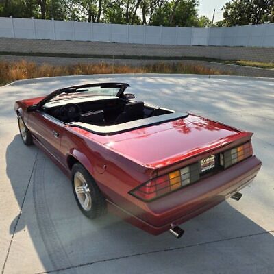 Chevrolet-Camaro-Cabriolet-1988-2