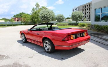 Chevrolet-Camaro-Cabriolet-1988-5