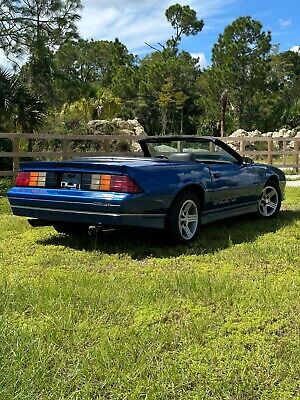 Chevrolet-Camaro-Cabriolet-1989-2