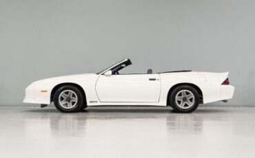 Chevrolet-Camaro-Cabriolet-1989-2