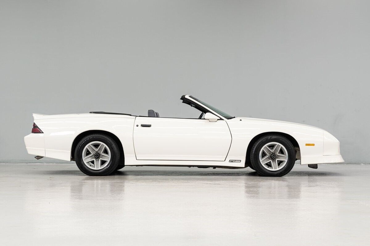 Chevrolet-Camaro-Cabriolet-1989-7