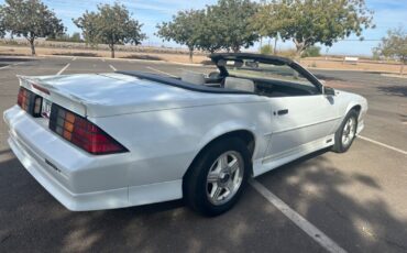 Chevrolet-Camaro-Cabriolet-1992-3