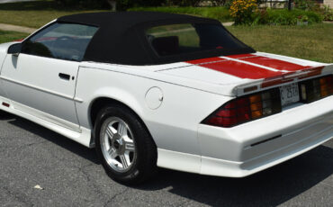 Chevrolet-Camaro-Cabriolet-1992-4