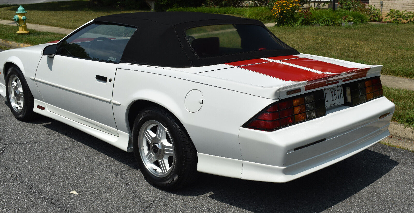 Chevrolet-Camaro-Cabriolet-1992-4