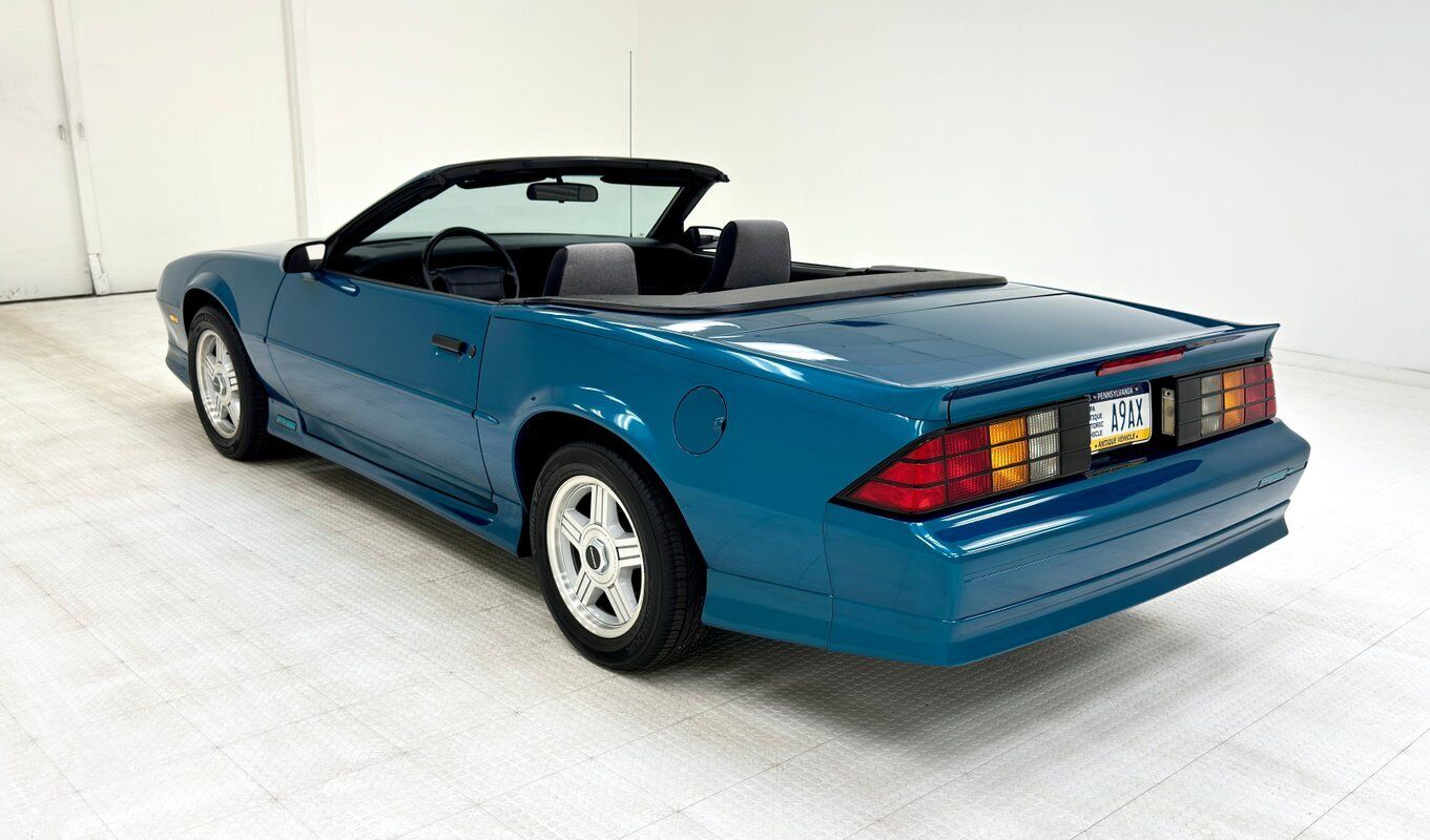 Chevrolet-Camaro-Cabriolet-1992-5