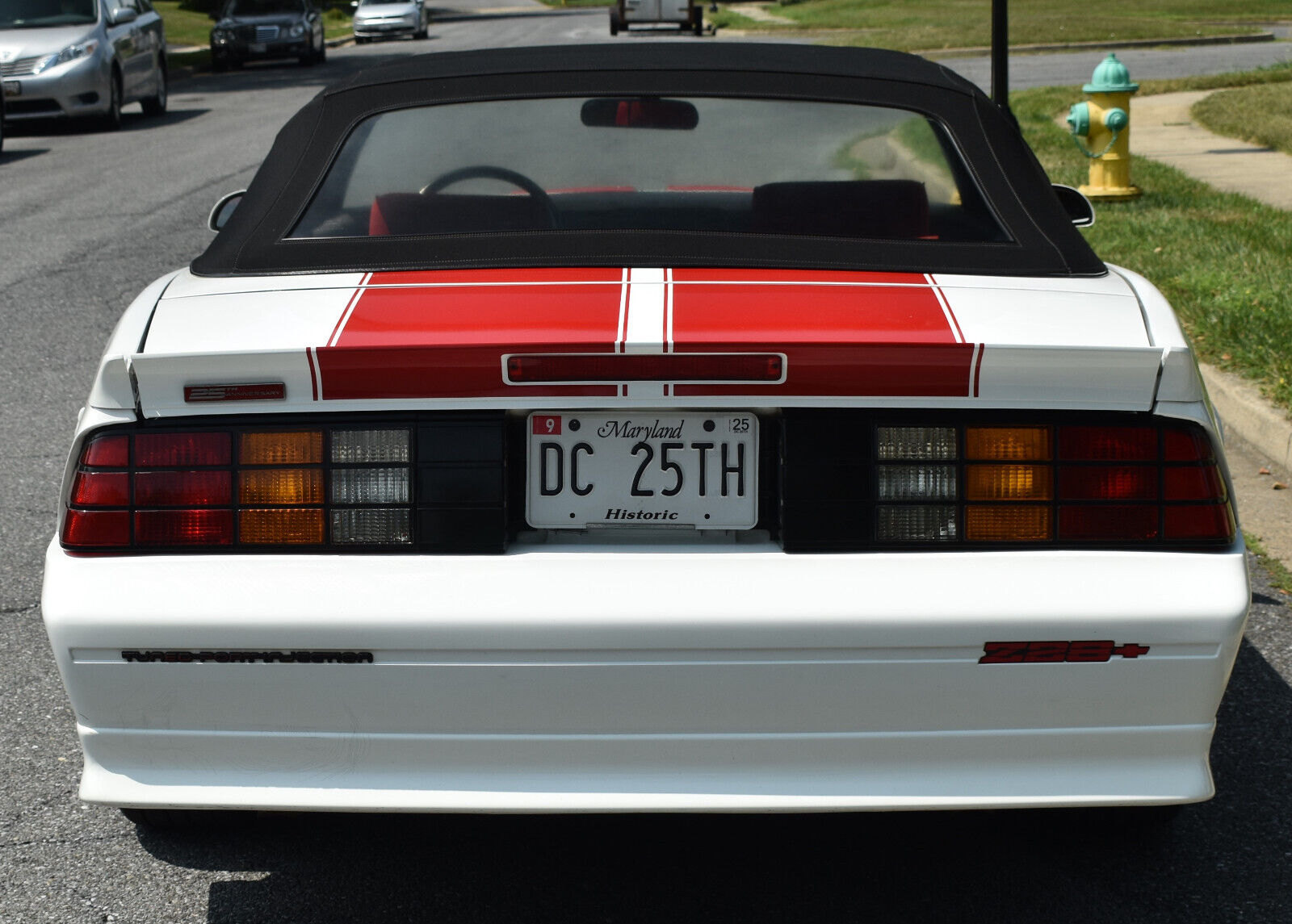 Chevrolet-Camaro-Cabriolet-1992-5