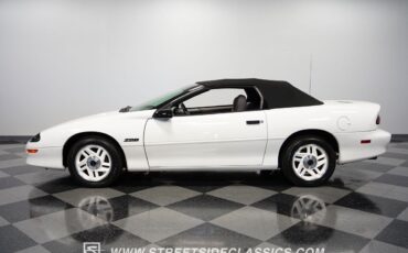 Chevrolet-Camaro-Cabriolet-1994-2