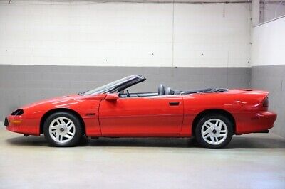 Chevrolet-Camaro-Cabriolet-1995-1