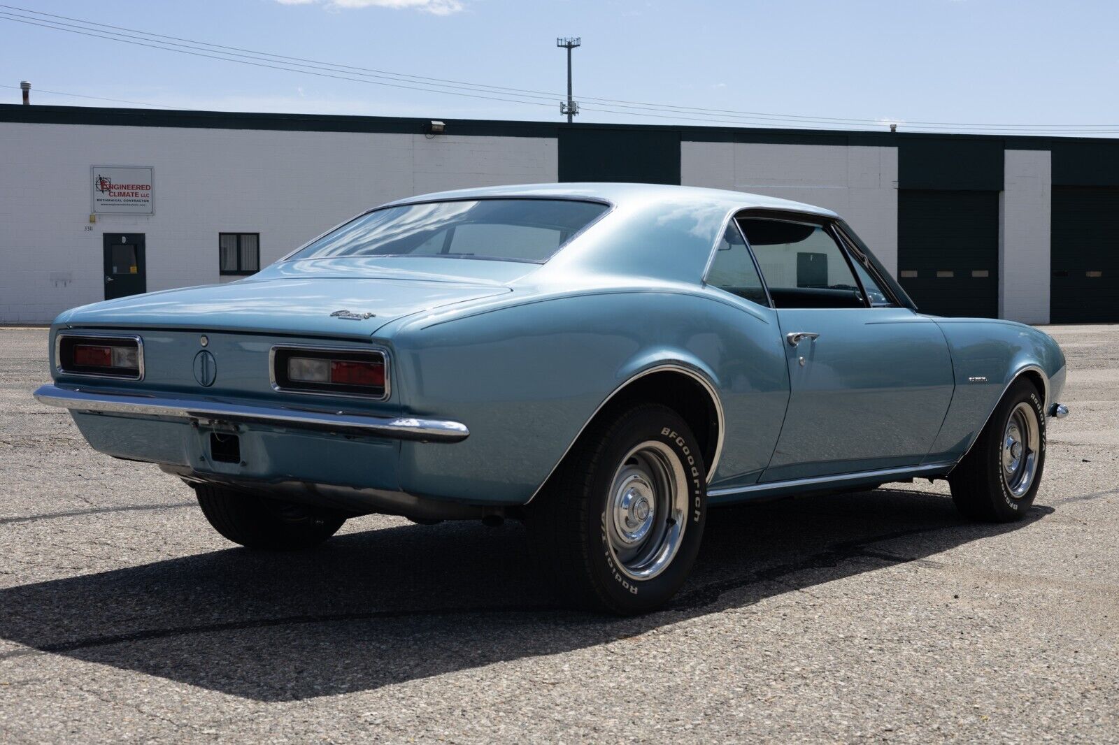 Chevrolet-Camaro-Coupe-1967-10