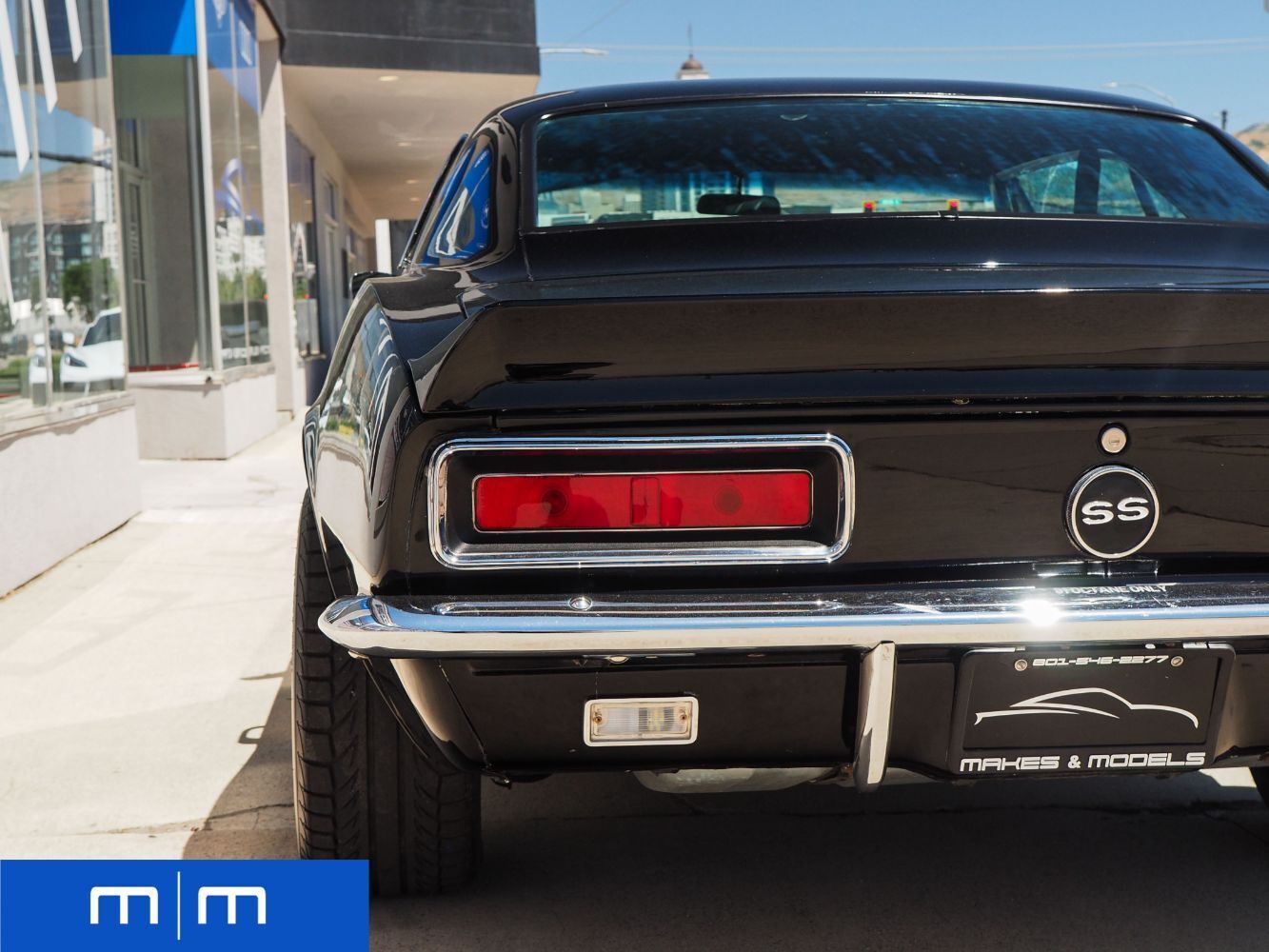 Chevrolet-Camaro-Coupe-1967-18