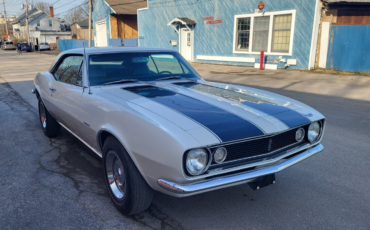 Chevrolet-Camaro-Coupe-1967-3