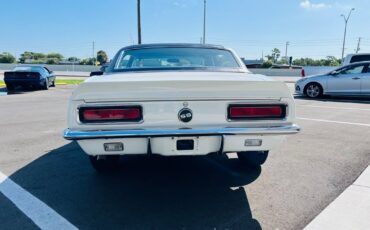 Chevrolet-Camaro-Coupe-1967-4