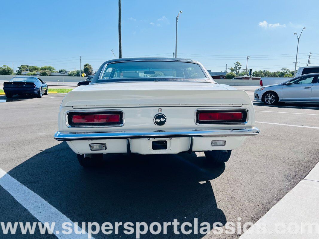 Chevrolet-Camaro-Coupe-1967-4