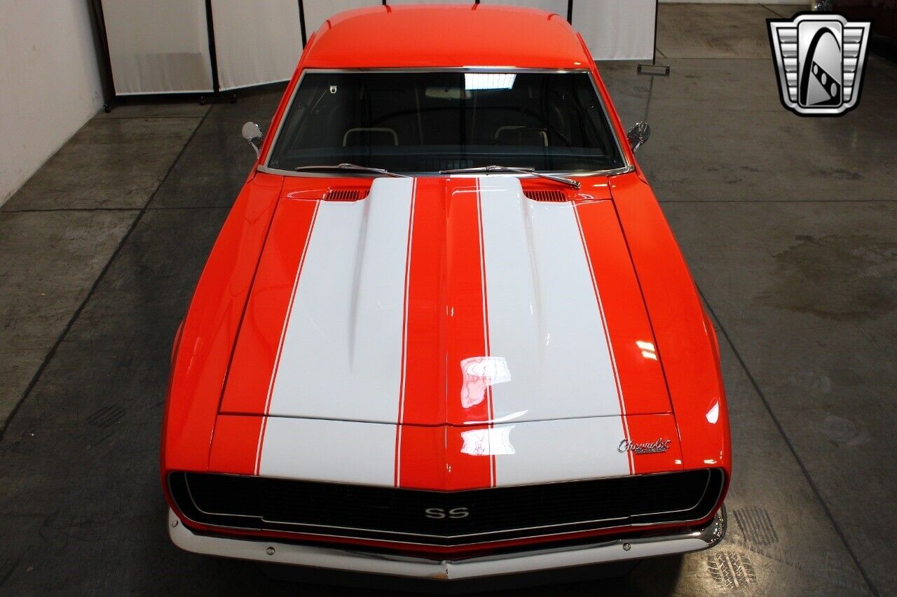 Chevrolet-Camaro-Coupe-1967-6