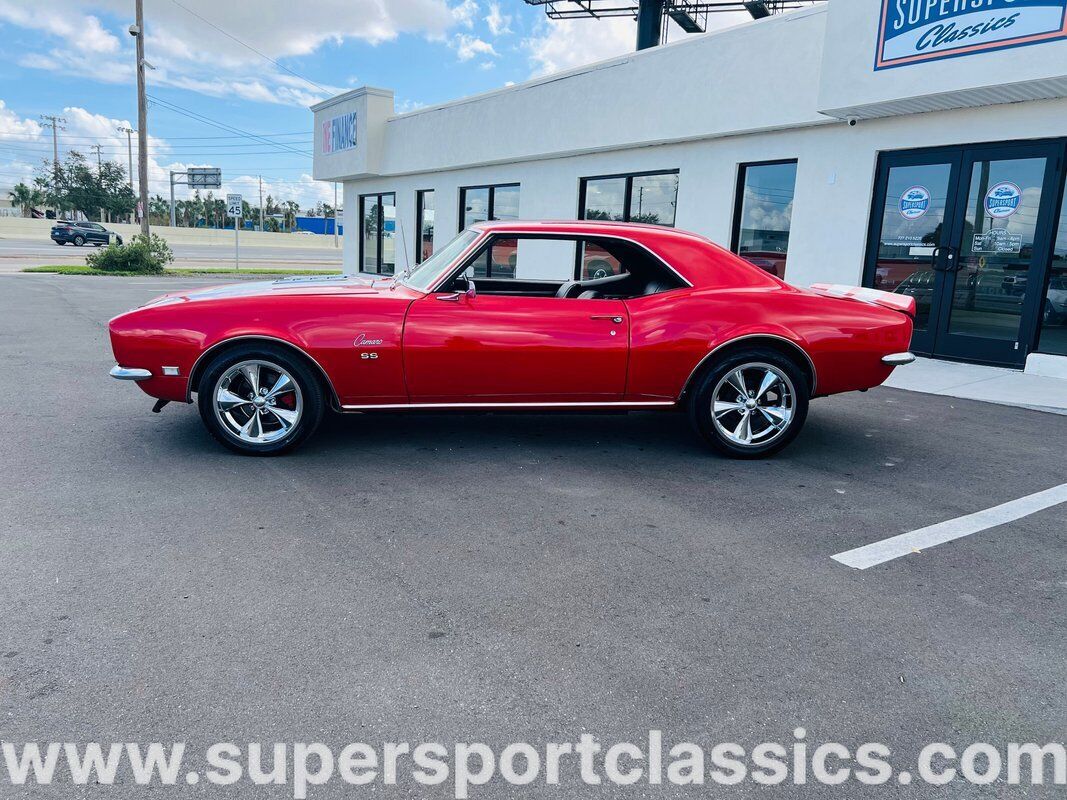 Chevrolet-Camaro-Coupe-1968-1