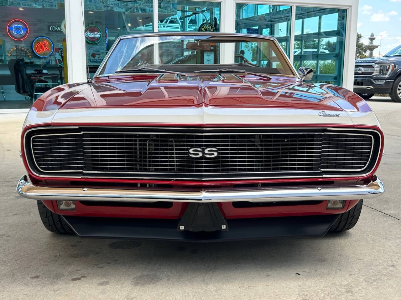 Chevrolet-Camaro-Coupe-1968-1