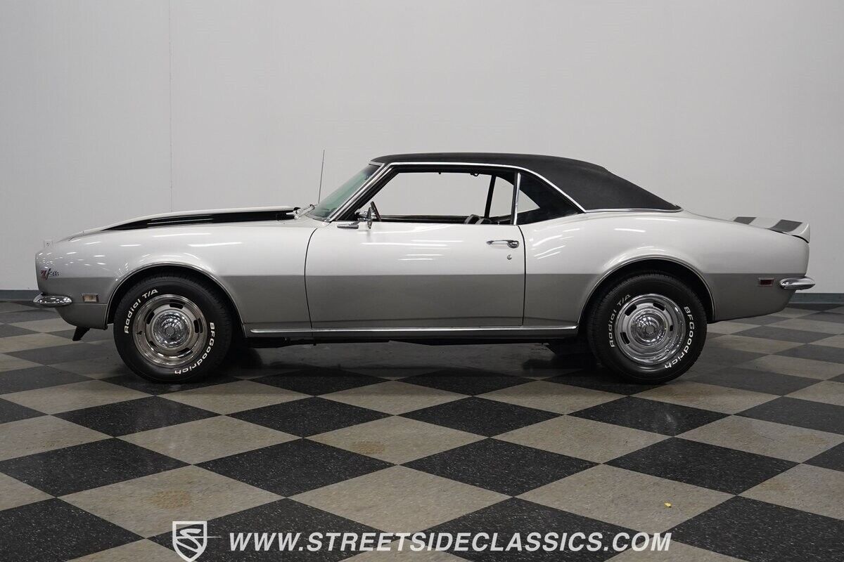 Chevrolet-Camaro-Coupe-1968-2