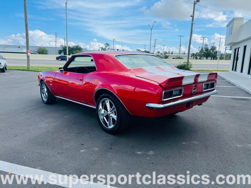 Chevrolet-Camaro-Coupe-1968-2