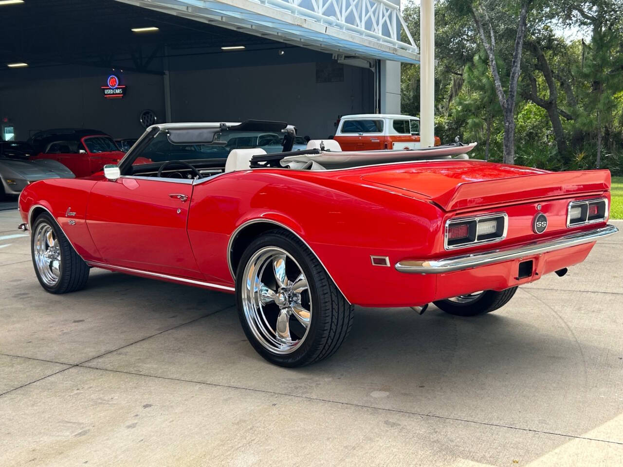 Chevrolet-Camaro-Coupe-1968-6