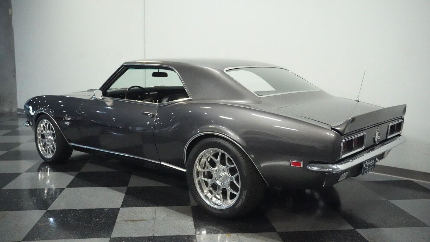 Chevrolet-Camaro-Coupe-1968-7