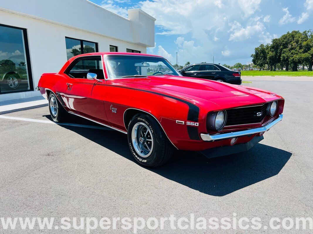 Chevrolet-Camaro-Coupe-1969-1