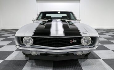 Chevrolet-Camaro-Coupe-1969-1