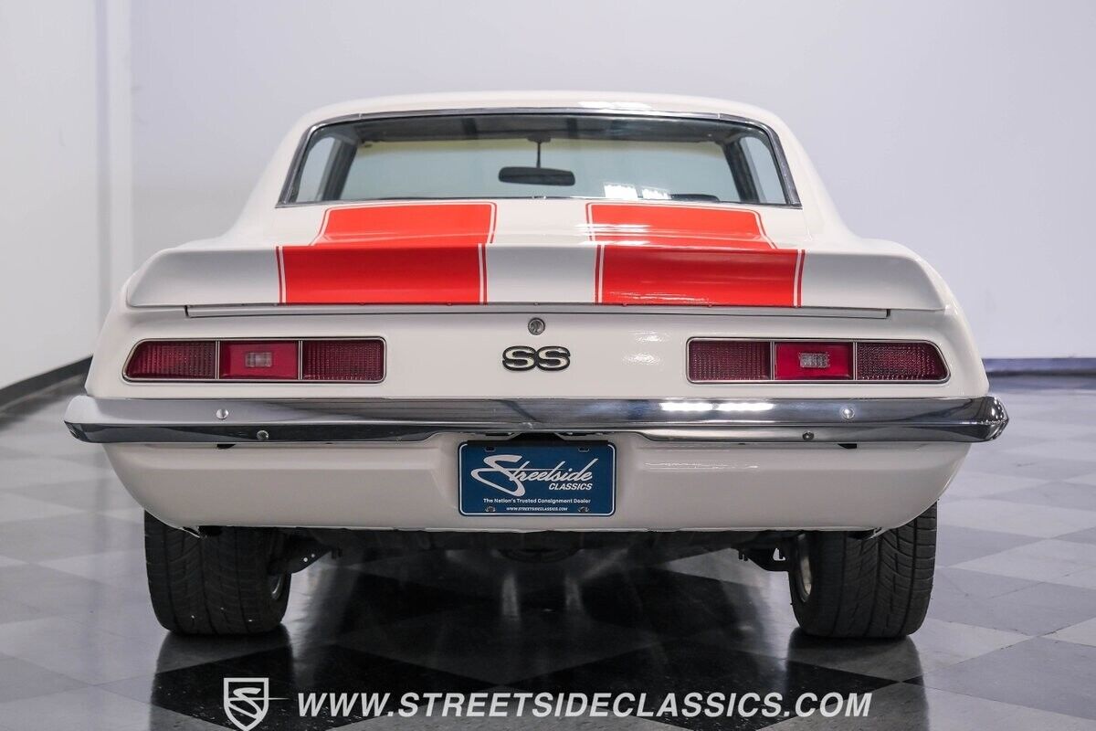 Chevrolet-Camaro-Coupe-1969-11