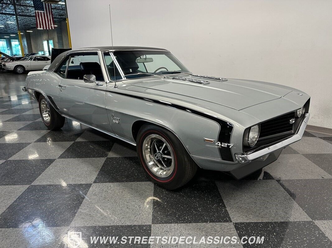 Chevrolet-Camaro-Coupe-1969-13