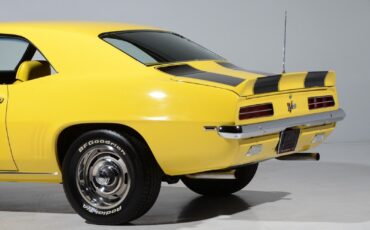 Chevrolet-Camaro-Coupe-1969-14