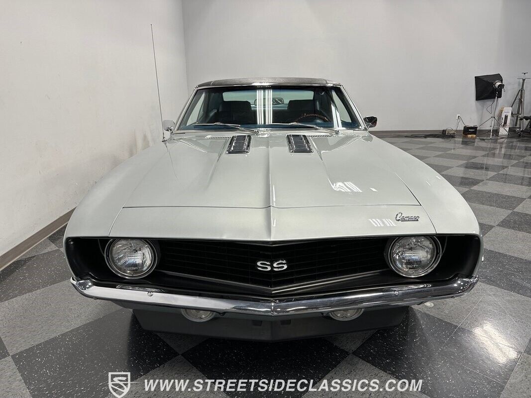 Chevrolet-Camaro-Coupe-1969-15