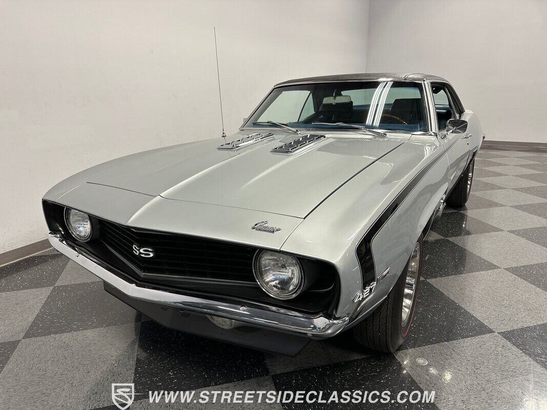 Chevrolet-Camaro-Coupe-1969-16