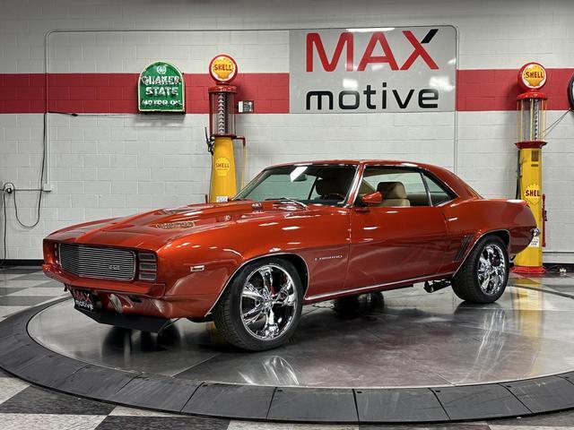 Chevrolet-Camaro-Coupe-1969-2