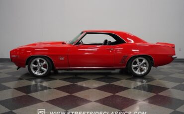 Chevrolet-Camaro-Coupe-1969-2