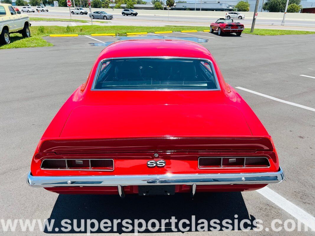 Chevrolet-Camaro-Coupe-1969-4