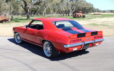 Chevrolet-Camaro-Coupe-1969-5