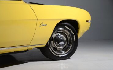 Chevrolet-Camaro-Coupe-1969-5