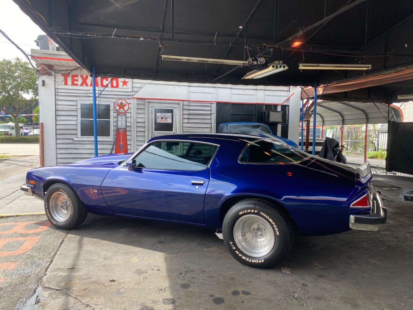 Chevrolet-Camaro-Coupe-1977-7