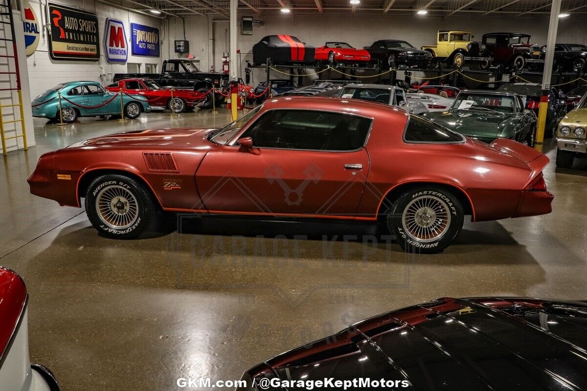 Chevrolet-Camaro-Coupe-1978-9