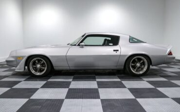 Chevrolet-Camaro-Coupe-1979-3