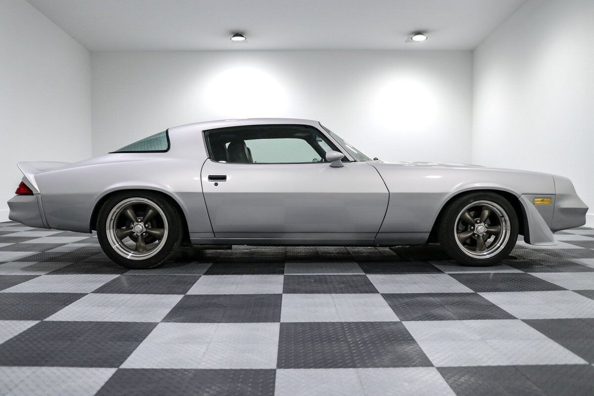 Chevrolet-Camaro-Coupe-1979-7