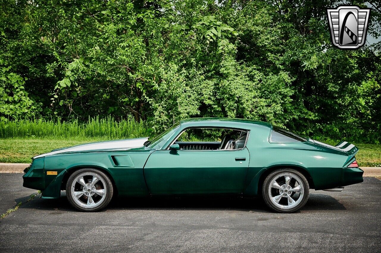 Chevrolet-Camaro-Coupe-1980-3