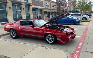 Chevrolet-Camaro-Coupe-1981-10