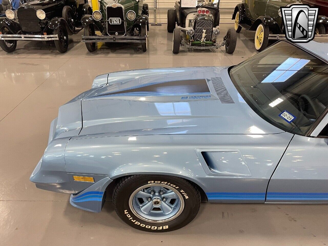 Chevrolet-Camaro-Coupe-1981-6