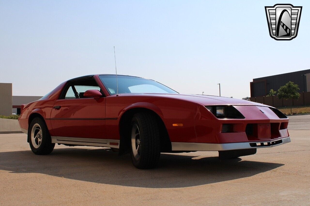 Chevrolet-Camaro-Coupe-1984-8