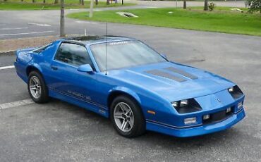 Chevrolet-Camaro-Coupe-1985-10