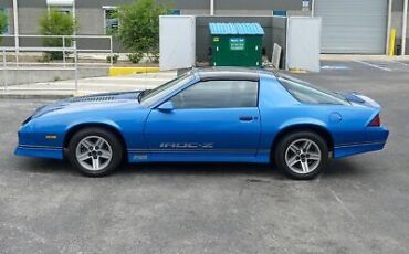 Chevrolet-Camaro-Coupe-1985-19