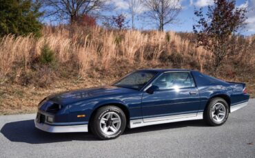 Chevrolet-Camaro-Coupe-1985-2