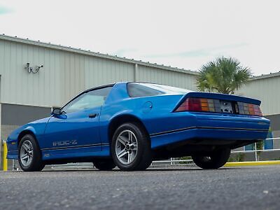 Chevrolet-Camaro-Coupe-1985-20