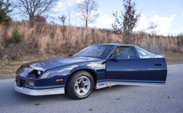 Chevrolet-Camaro-Coupe-1985-35