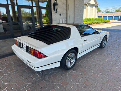 Chevrolet-Camaro-Coupe-1986-7